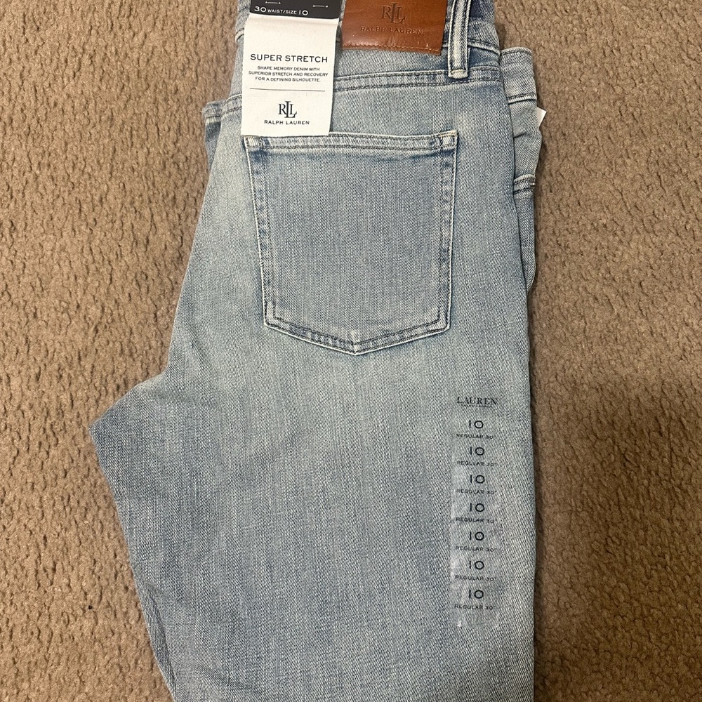 Ralph Lauren Women’s Skinny Leg Jeans in Light Blue